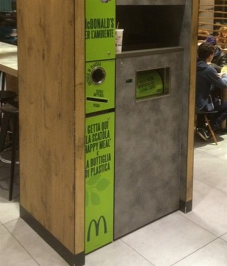 McDonalds inbouw superlizzy afvalreductie en compactie machine afvalmanagement vulgraadniveau en vochtscheiding Green Trash